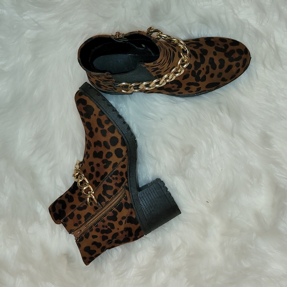 Boots - Picture 2 of 2